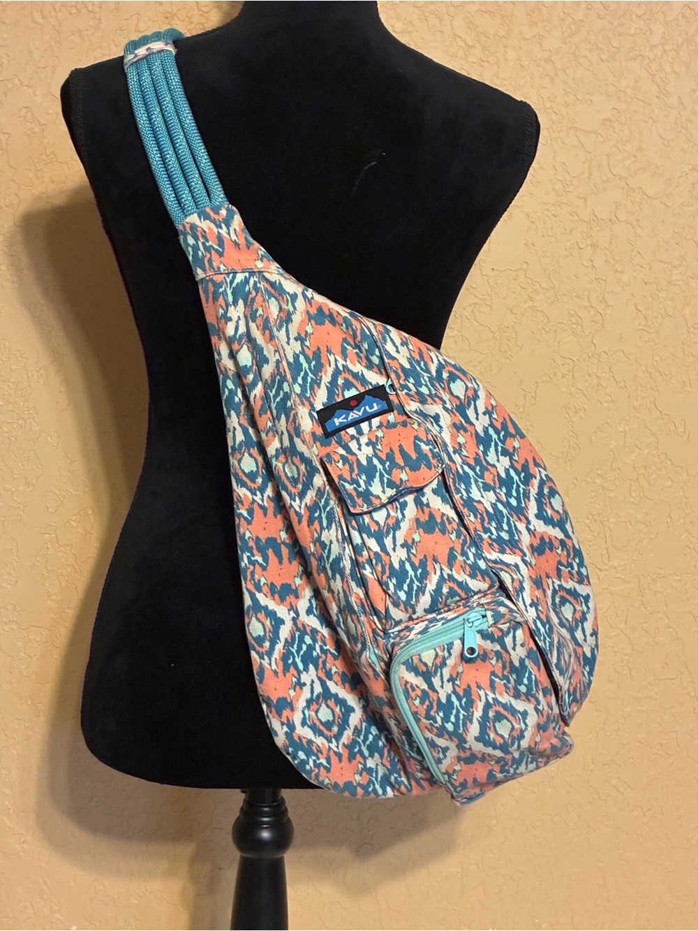 KAVU Rope Bag Beach Paint Sling Backpack Crossbody Canvas "Beach Paint" NWT